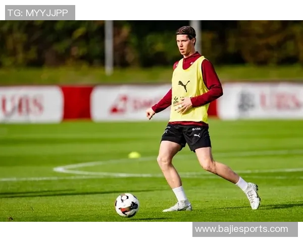 瑞士国家队公布10月世预赛名单科贝尔扎卡阿坎吉恩博洛领衔出征